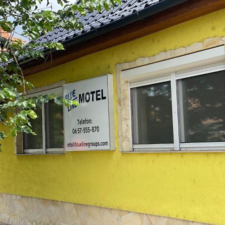Blueline Motel Jászberény Exterior foto